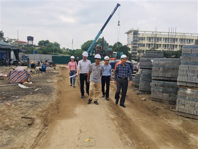 Kiểm tra tình hình thi công công trình tại Học viện Nông nghiệp Việt Nam